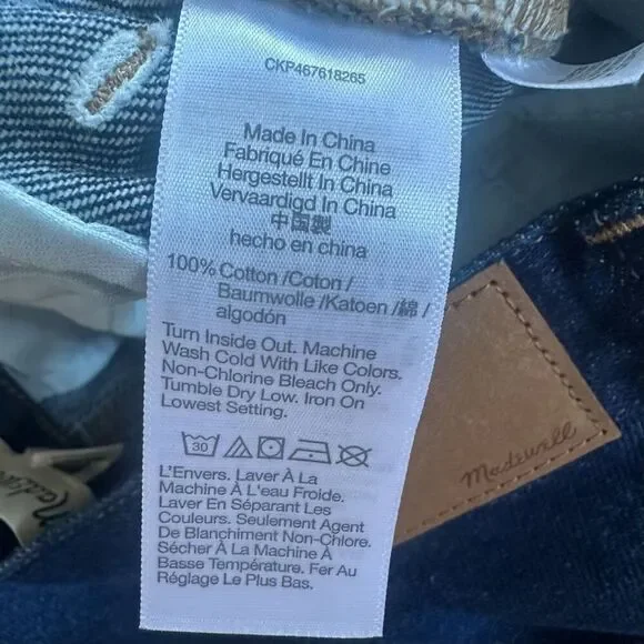 Madewell NWT Baggy Straight Jeans in Woodham Wash: Pleated Edition Size 26 - Picture 9 of 9